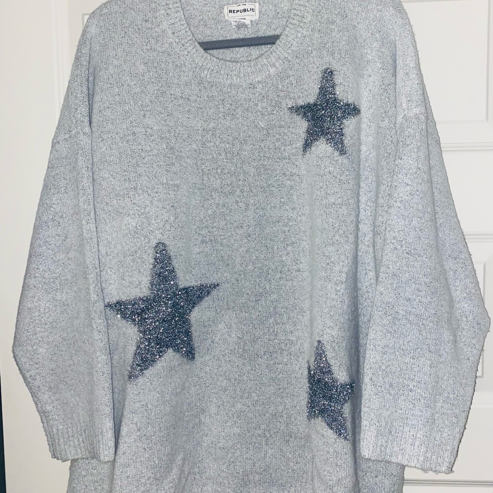 Grey sweater w/ glittery stars